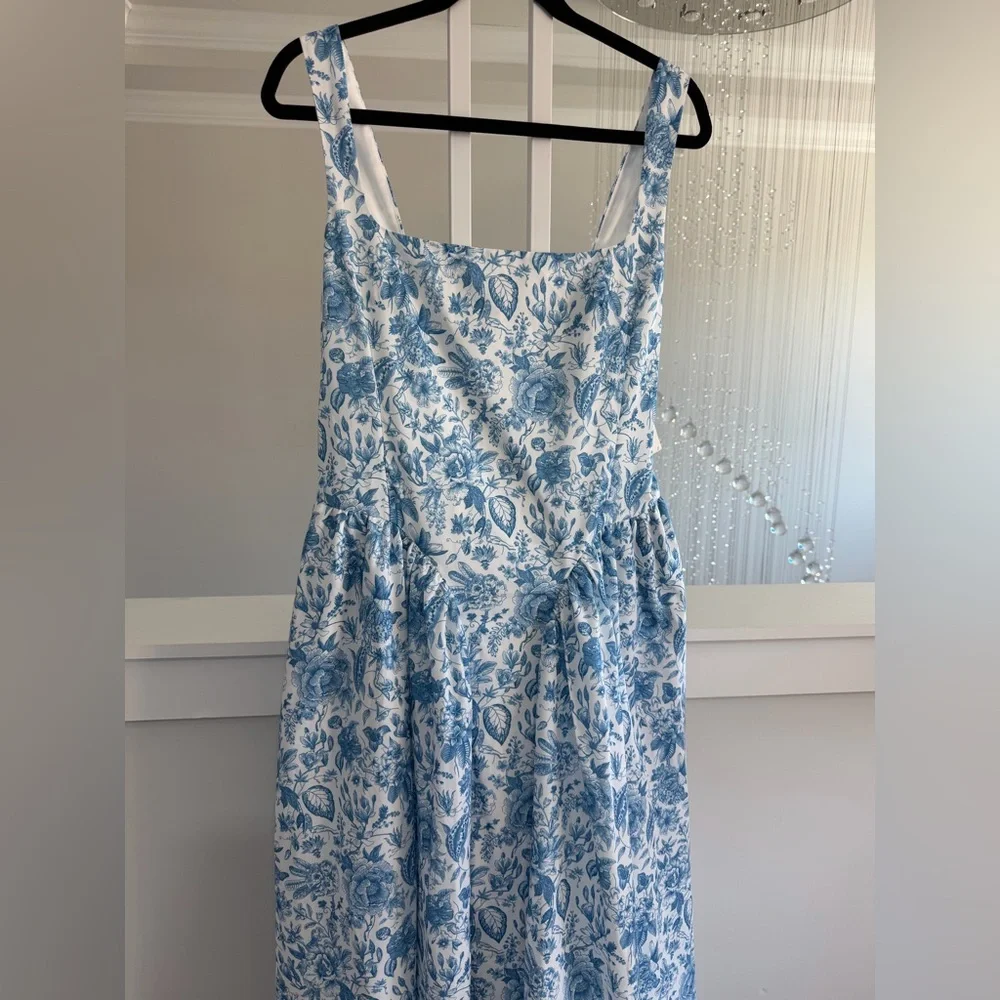 Commense Blue and White Floral Midi Dress - Picture 6 of 10